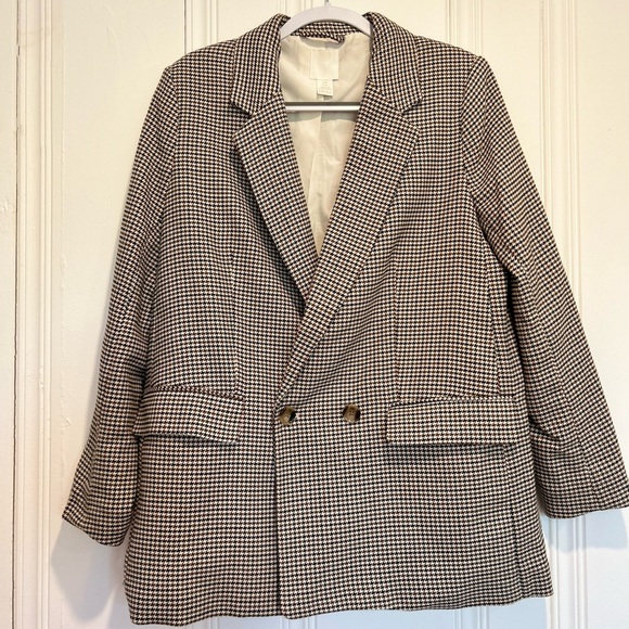 Oversized H&M houndstooth blazer. - Picture 7 of 7